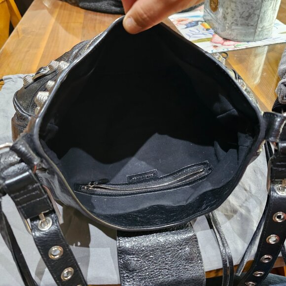 Balenciaga handbag 2022 - Picture 5 of 7